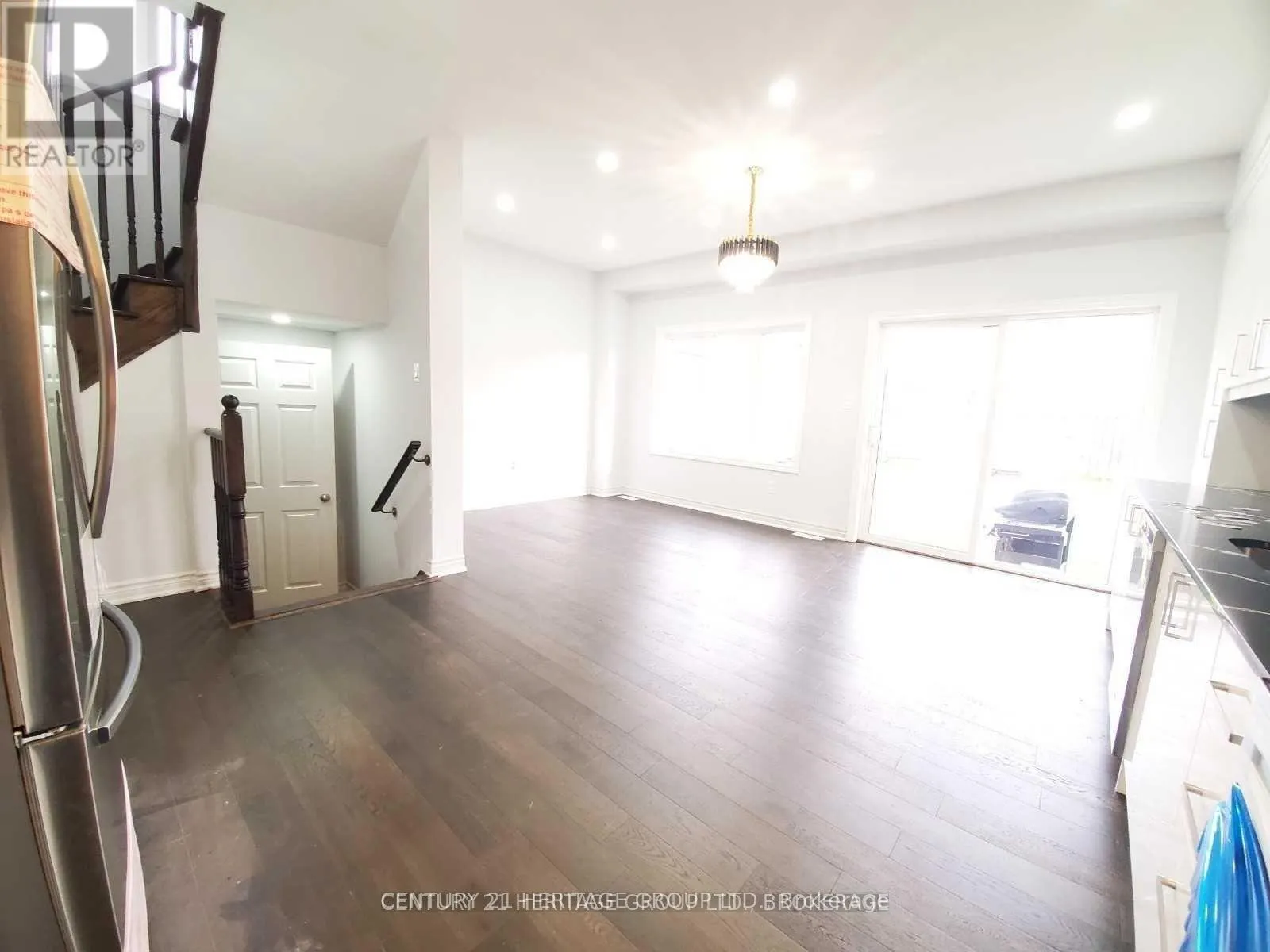 87 PEARCEY CRESCENT