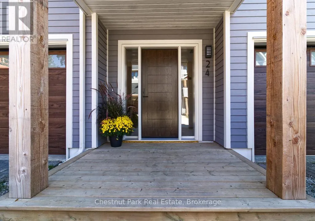 24 STARBOARD ROAD