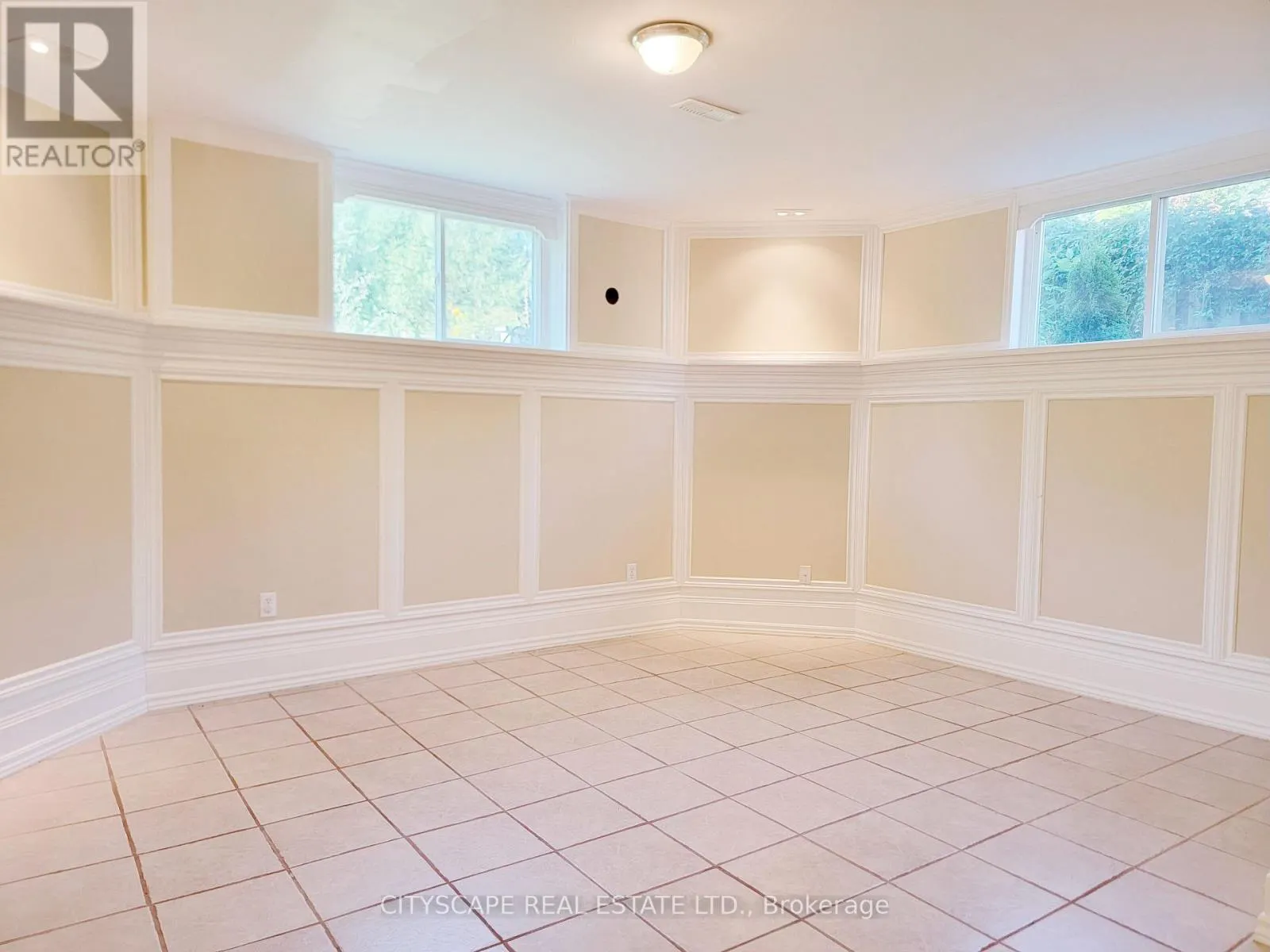 6 CHERRY SANDS CRESCENT