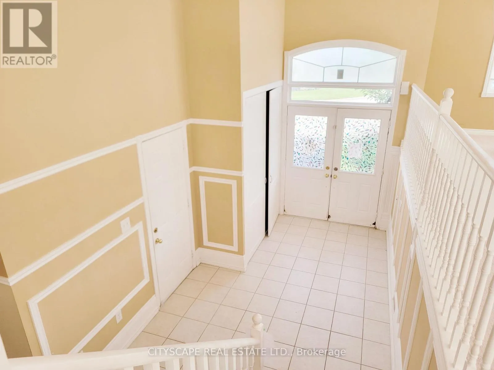 6 CHERRY SANDS CRESCENT