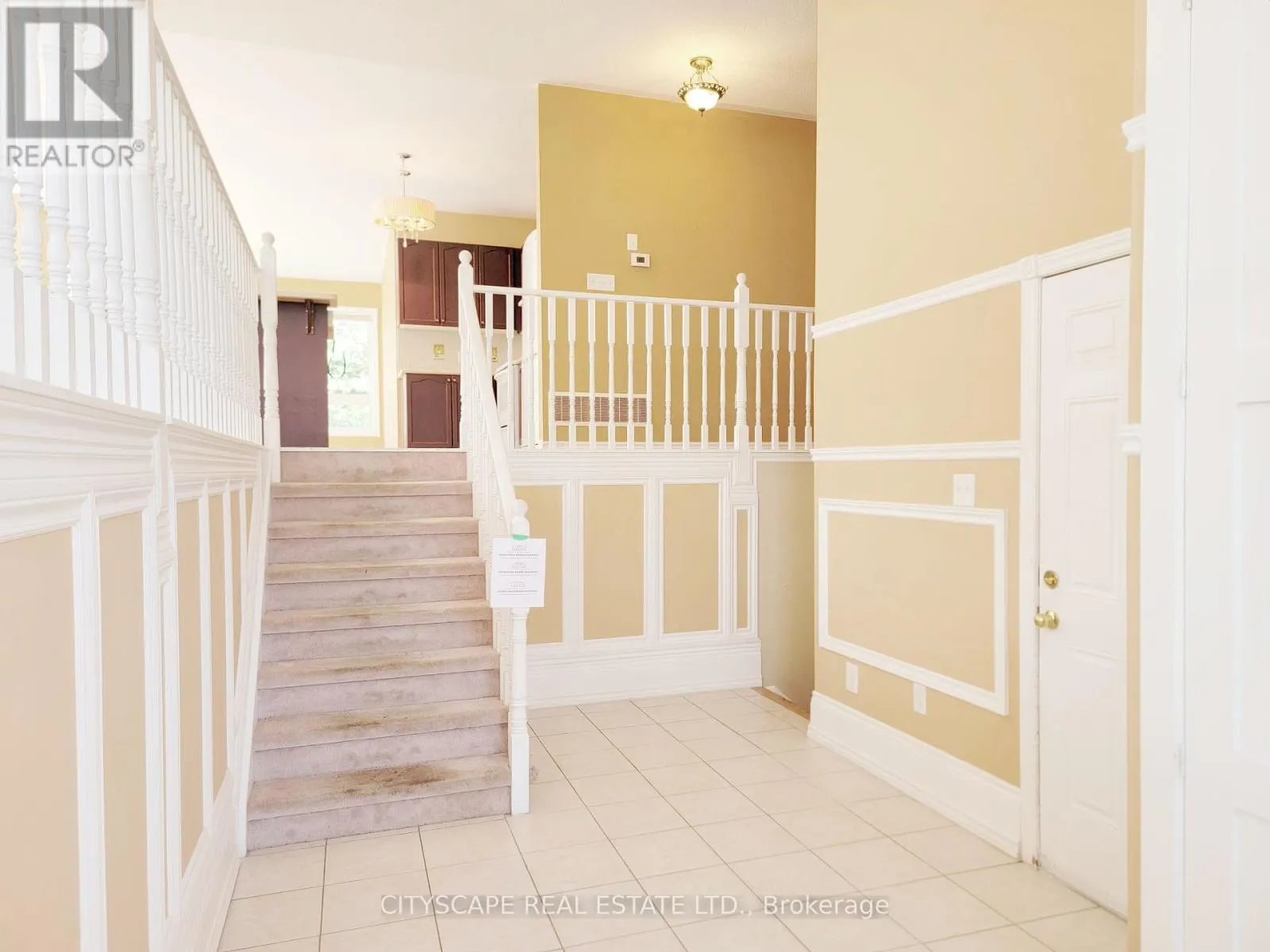 6 CHERRY SANDS CRESCENT