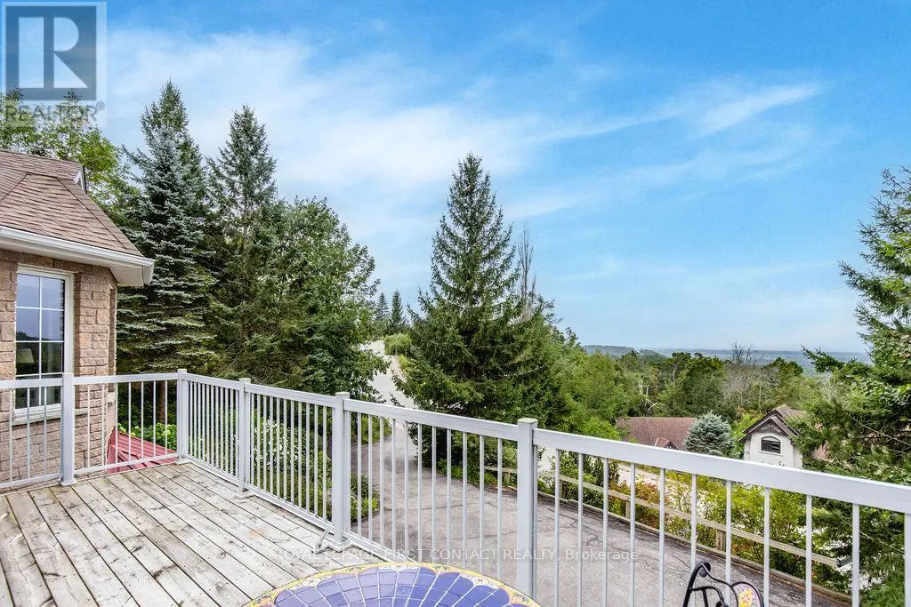 14 VALLEYCREST DRIVE
