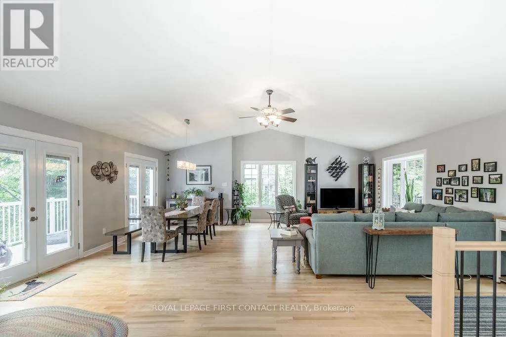 14 VALLEYCREST DRIVE