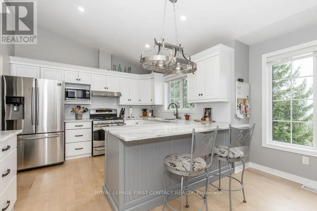 14 VALLEYCREST DRIVE