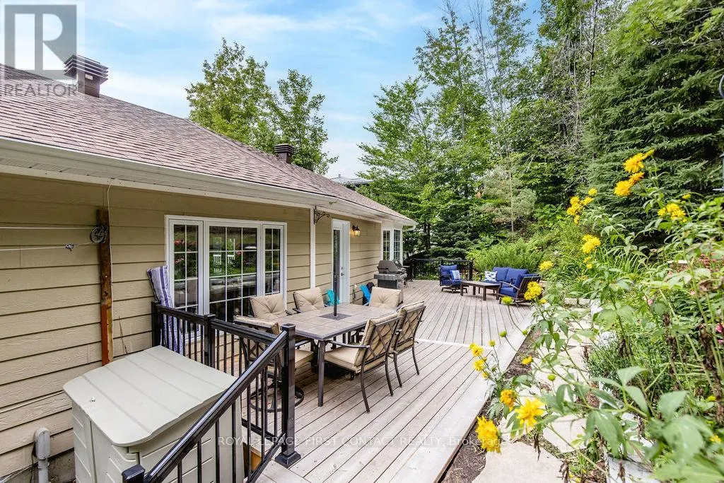 14 VALLEYCREST DRIVE