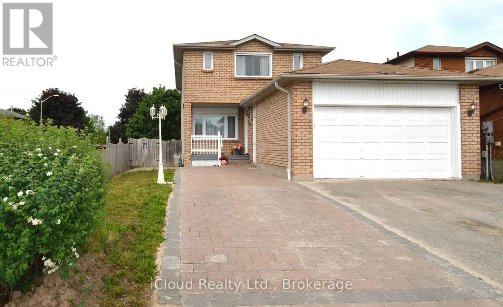 UPPER - 296 HICKLING TRAIL