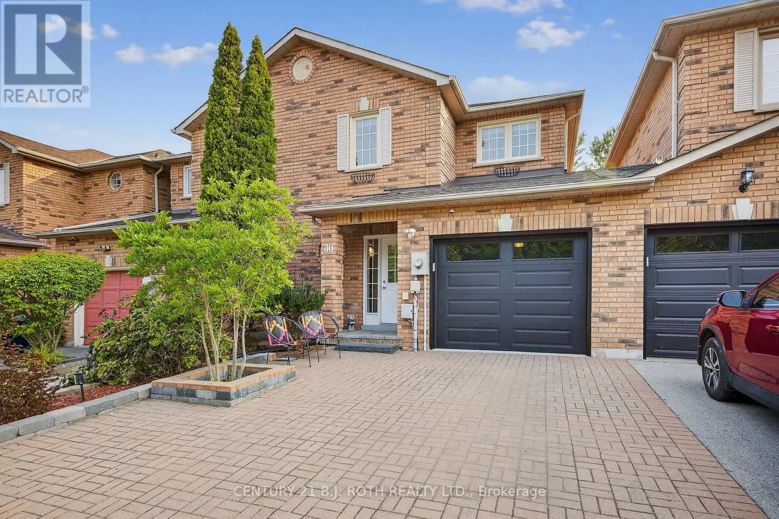 80 BRUCE CRESCENT
