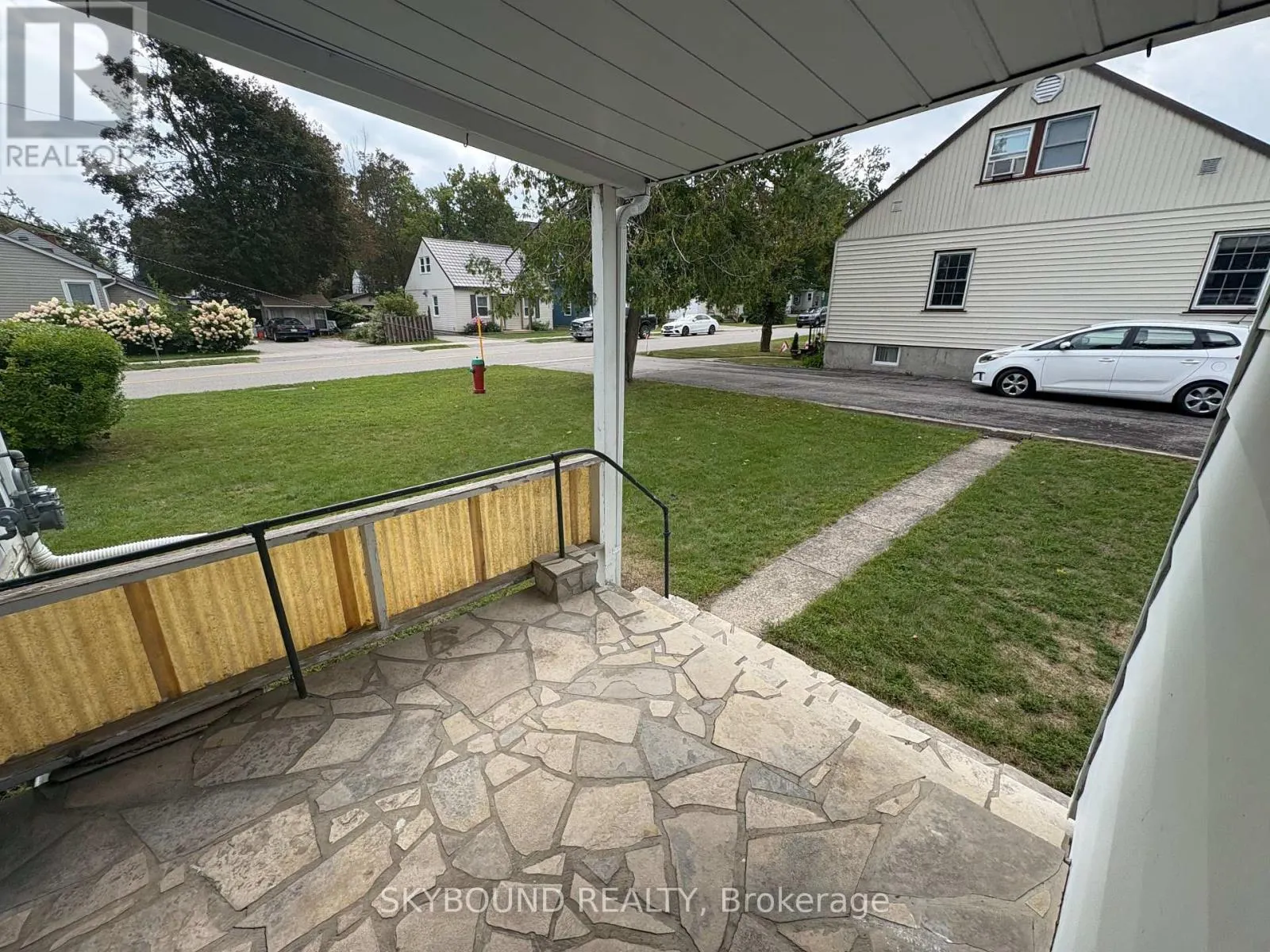 139 MEMORIAL AVENUE AVENUE