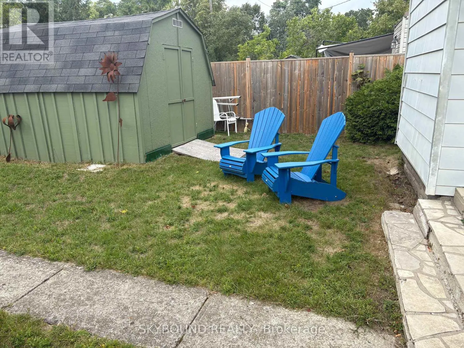 139 MEMORIAL AVENUE AVENUE