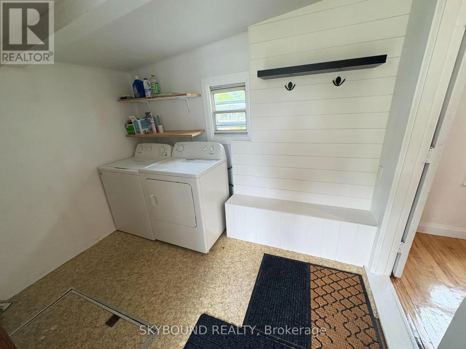 139 MEMORIAL AVENUE AVENUE