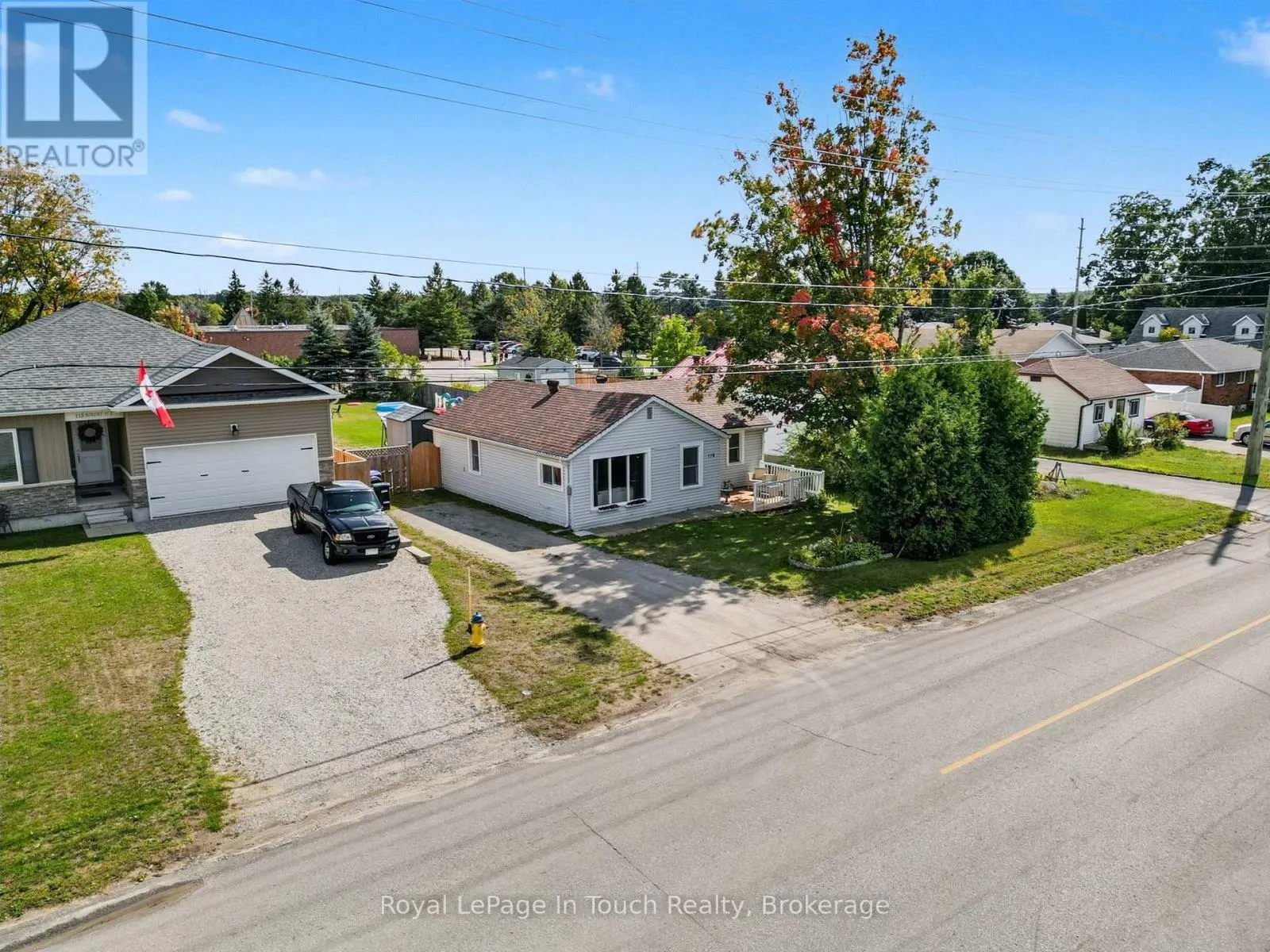 116 ROBERT STREET E