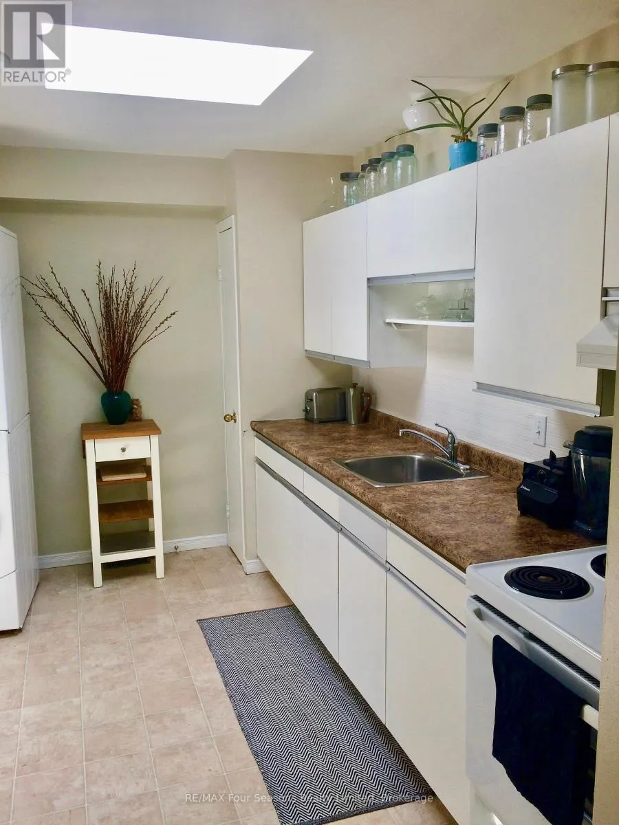 1 - 75 TELFER ROAD, #1