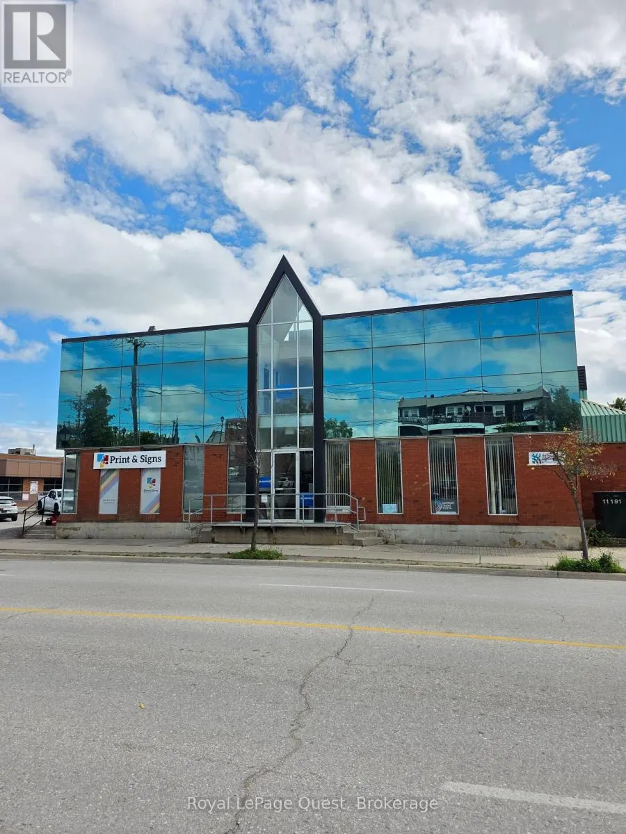 102 - 17 COLBORNE STREET E, #102