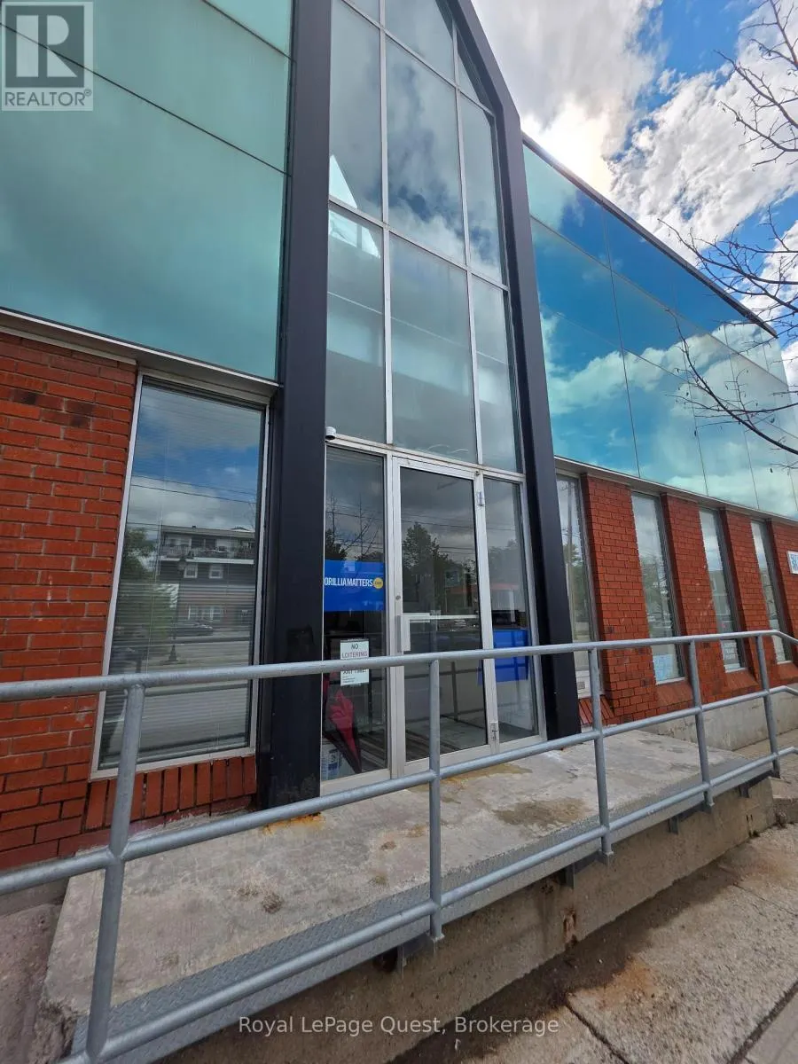 102 - 17 COLBORNE STREET E, #102