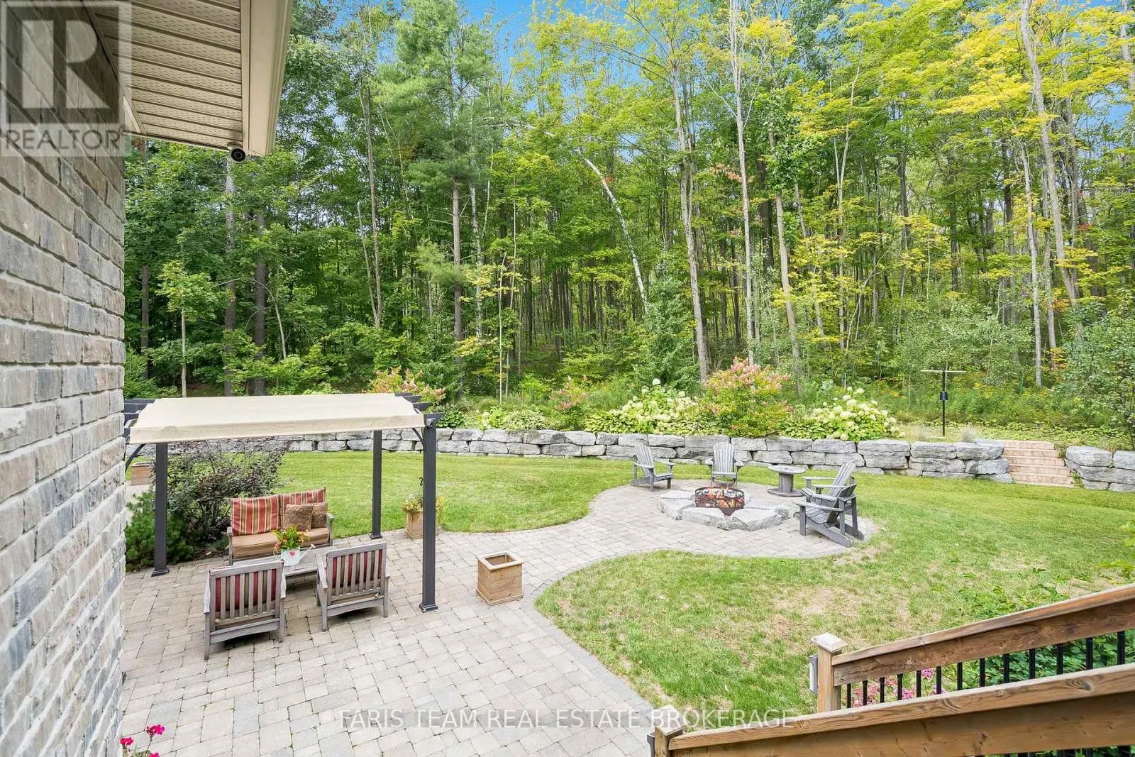 1559 RIMKEY CRESCENT