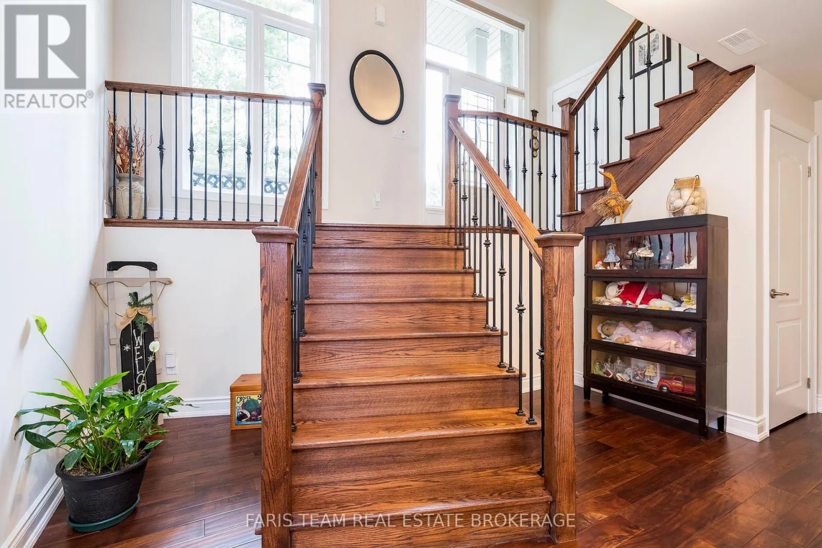 1559 RIMKEY CRESCENT
