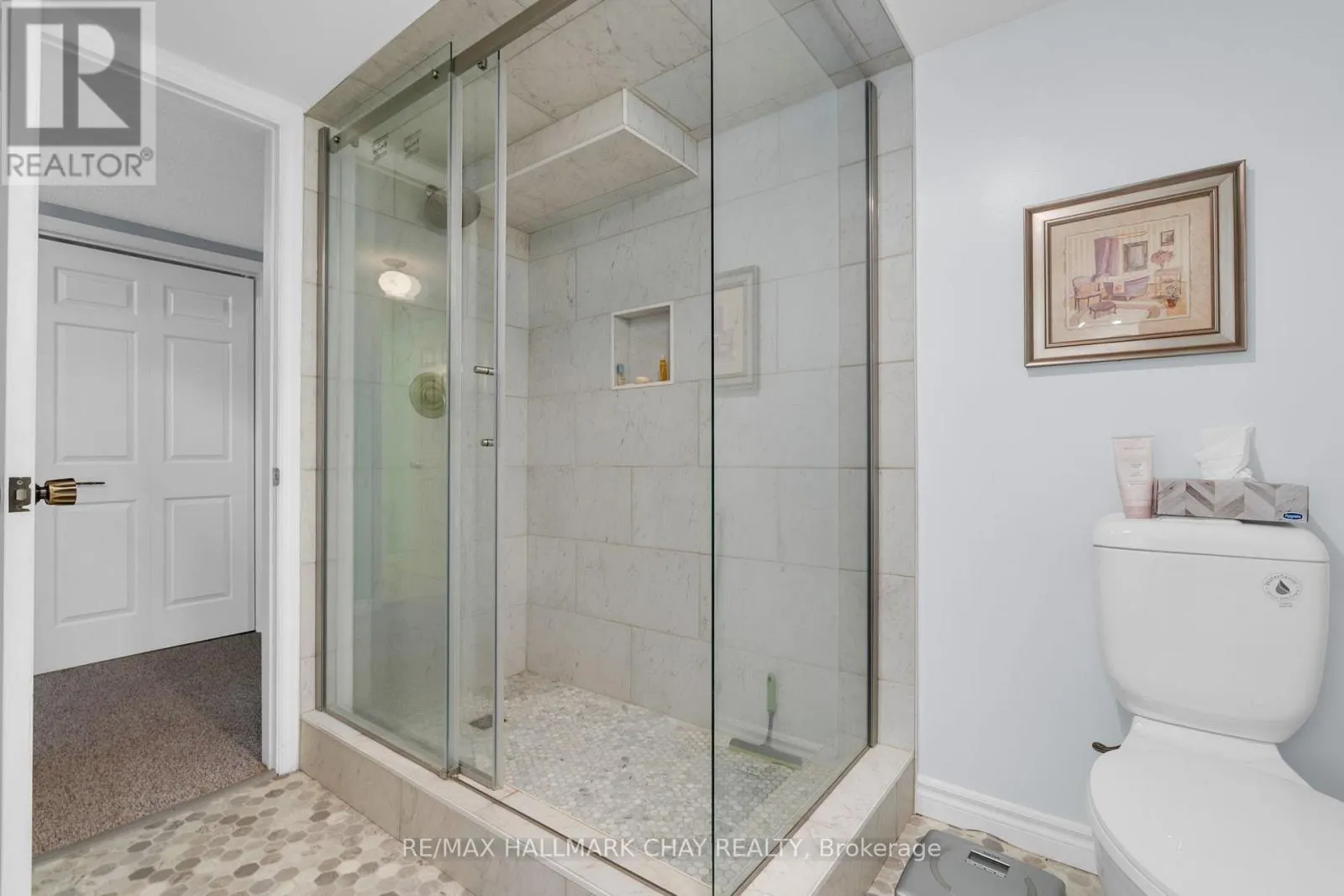 19 ALGONQUIN TRAIL