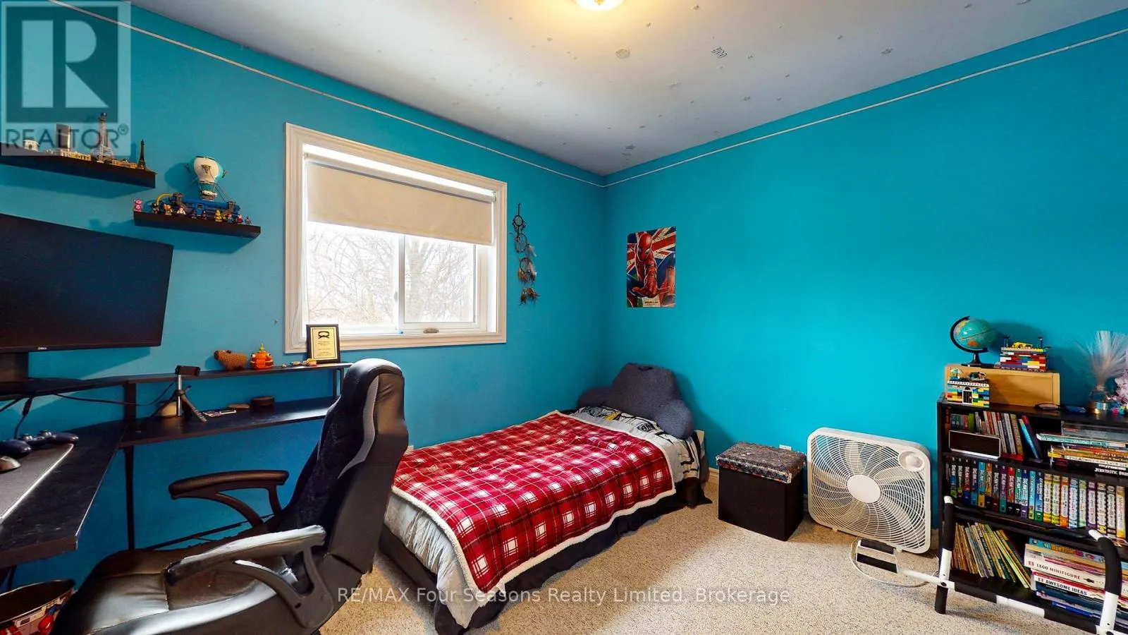 302 - 171 EIGHTH STREET, #302