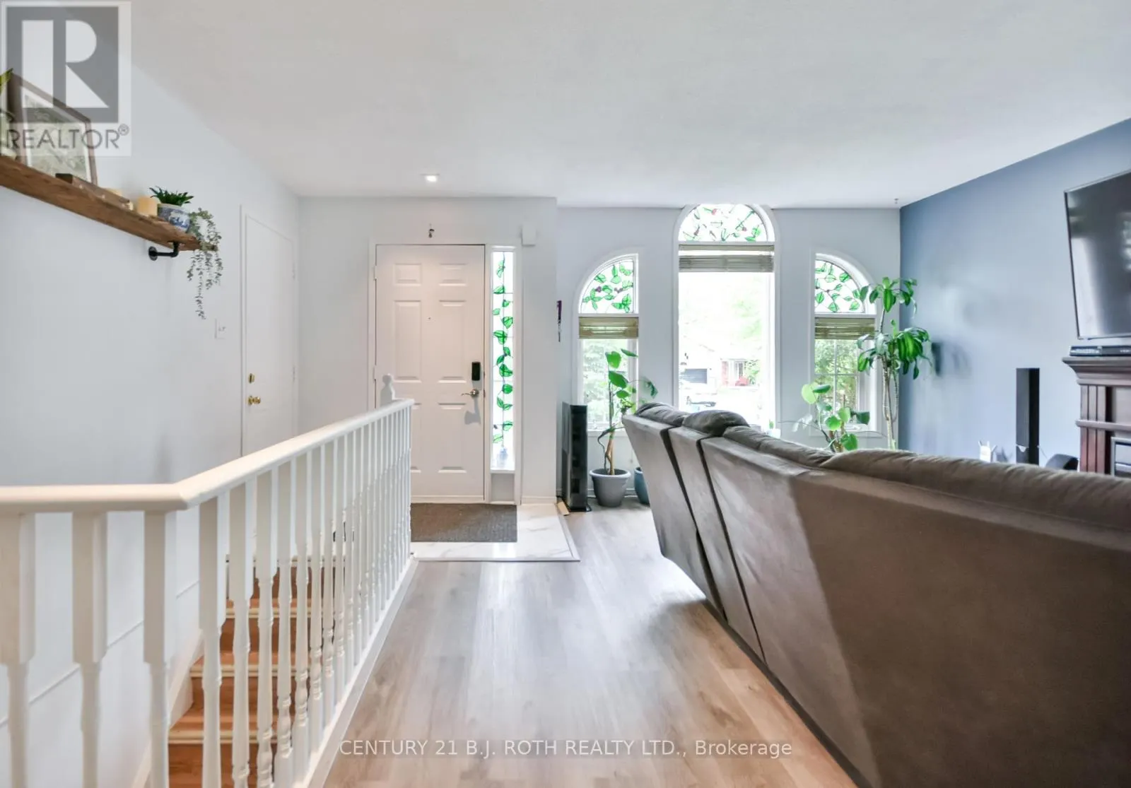 37 NICHOLSON DRIVE