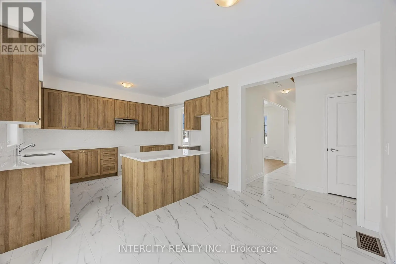 36 LEGACY CIRCLE
