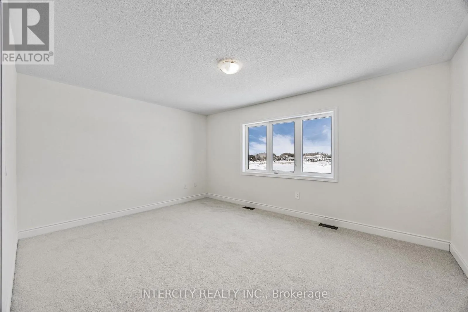 36 LEGACY CIRCLE