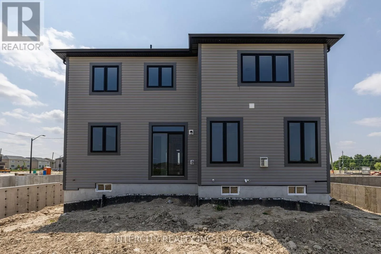 36 LEGACY CIRCLE