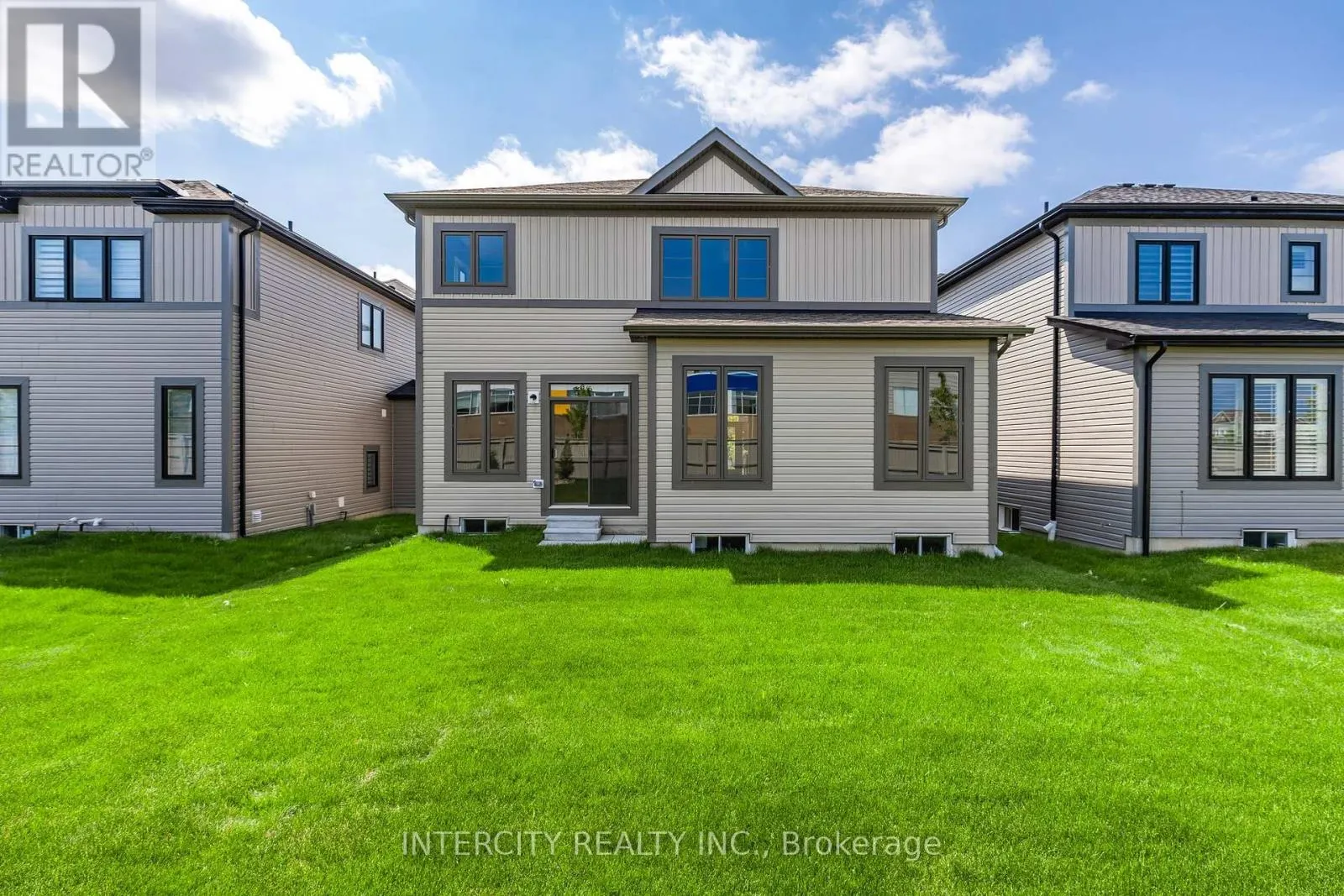 78 SEASON CRESCENT