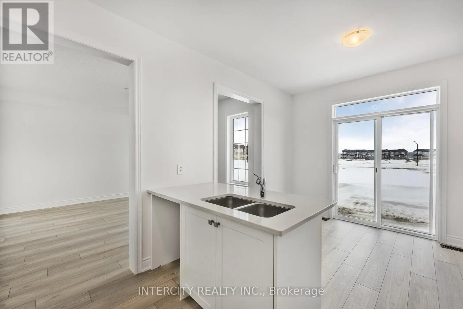 11 AVALON DRIVE