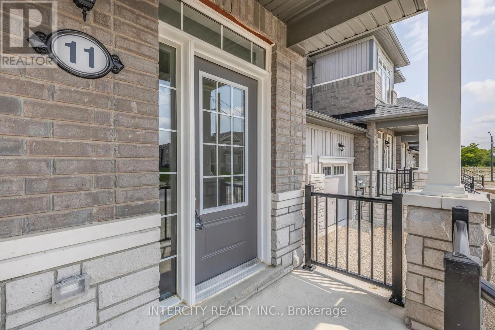 11 AVALON DRIVE