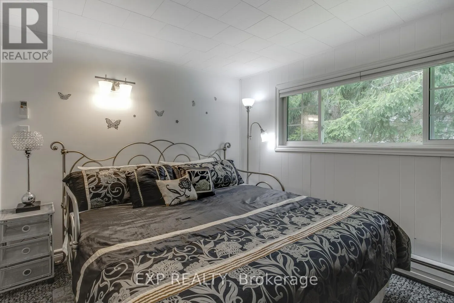 304 CHAMPLAIN ROAD