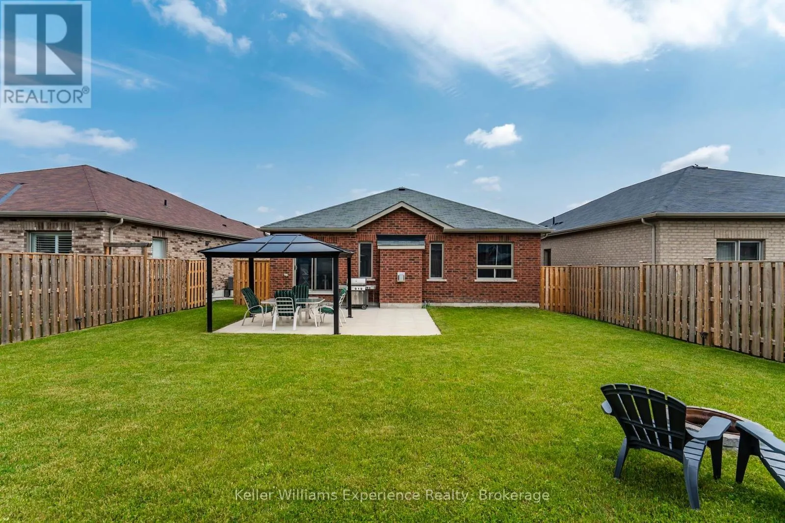 32 HATTON DRIVE