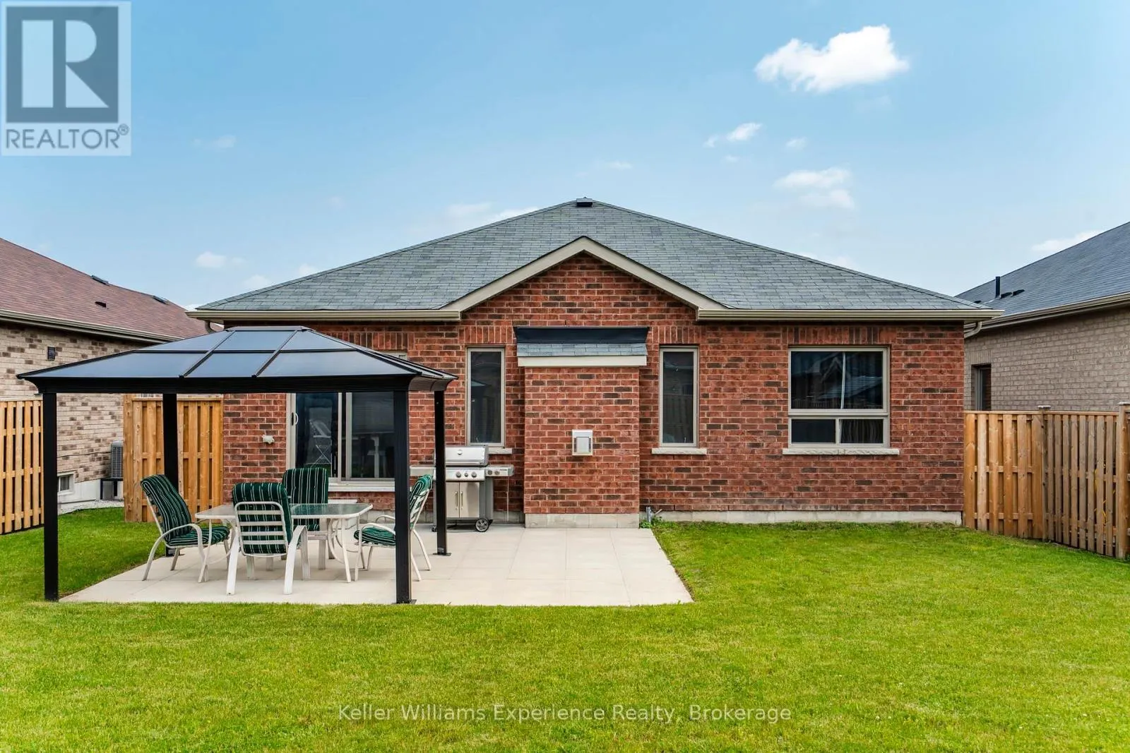 32 HATTON DRIVE