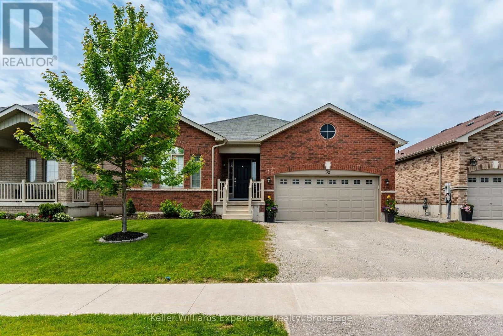 32 HATTON DRIVE