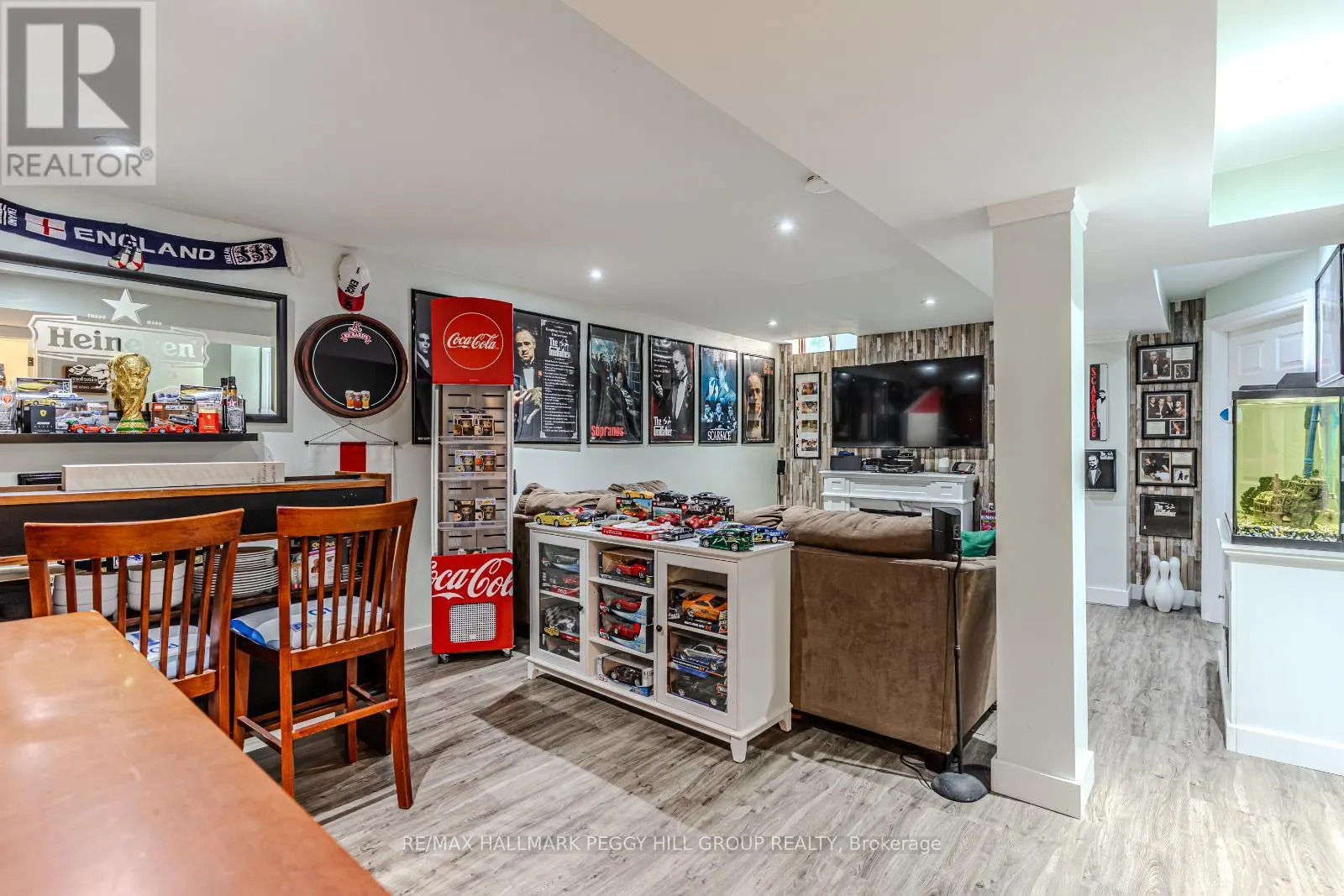20 PAE DRIVE