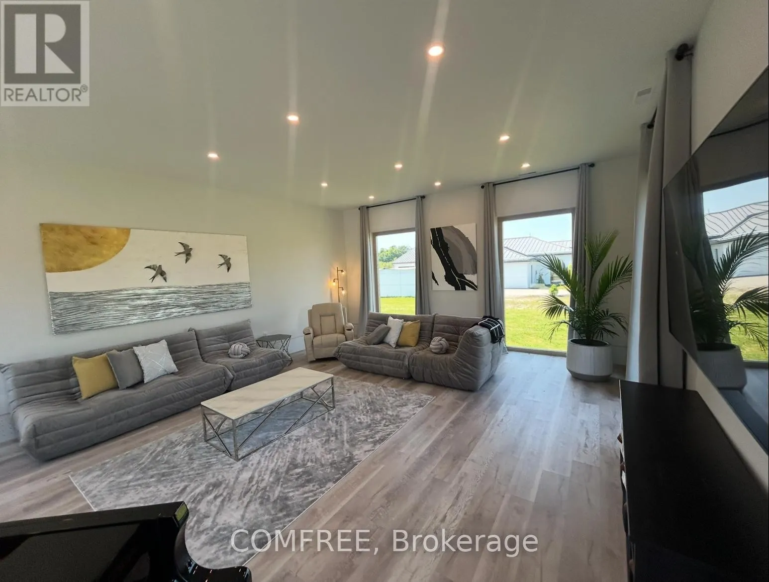 4252 BURNSIDE LINE