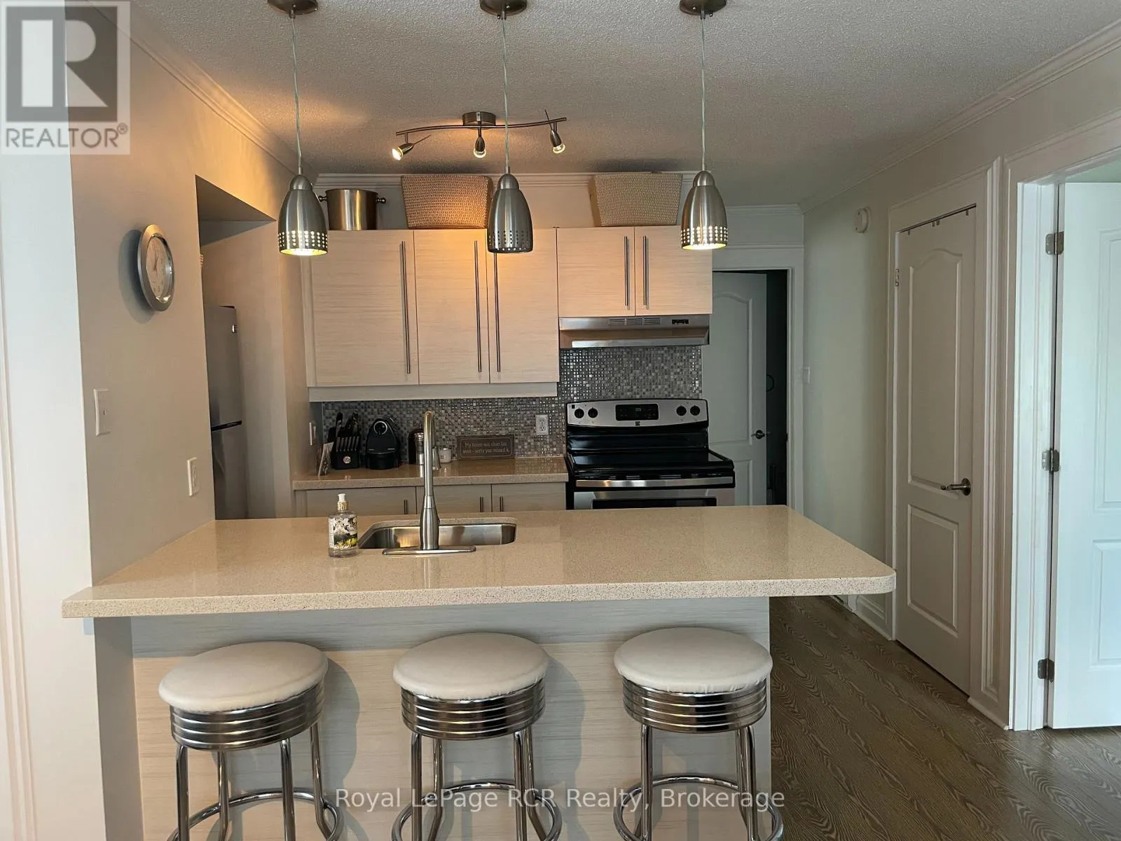 59 - 19 DAWSON DRIVE, #59