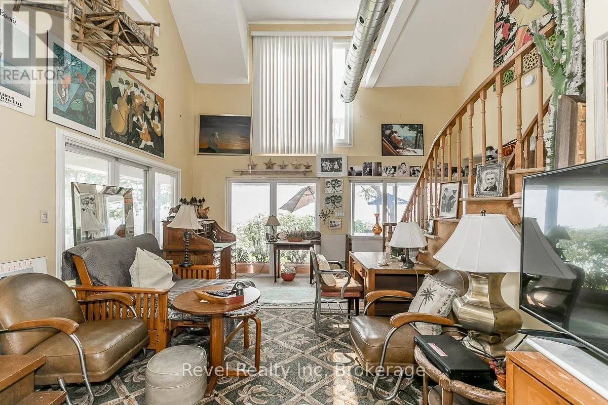 11A - 739 CONCESSION 15 ROAD W, #11A