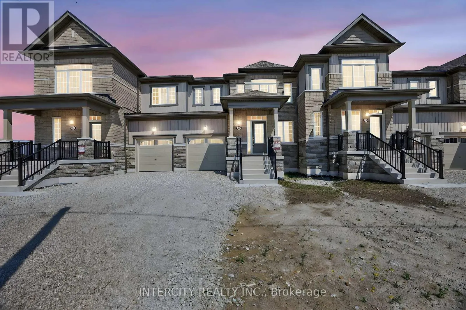 21 AVALON DRIVE