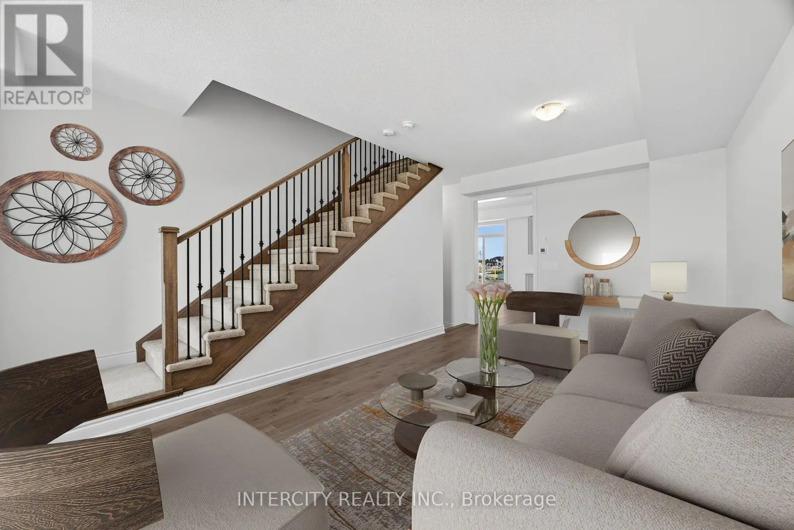 21 AVALON DRIVE