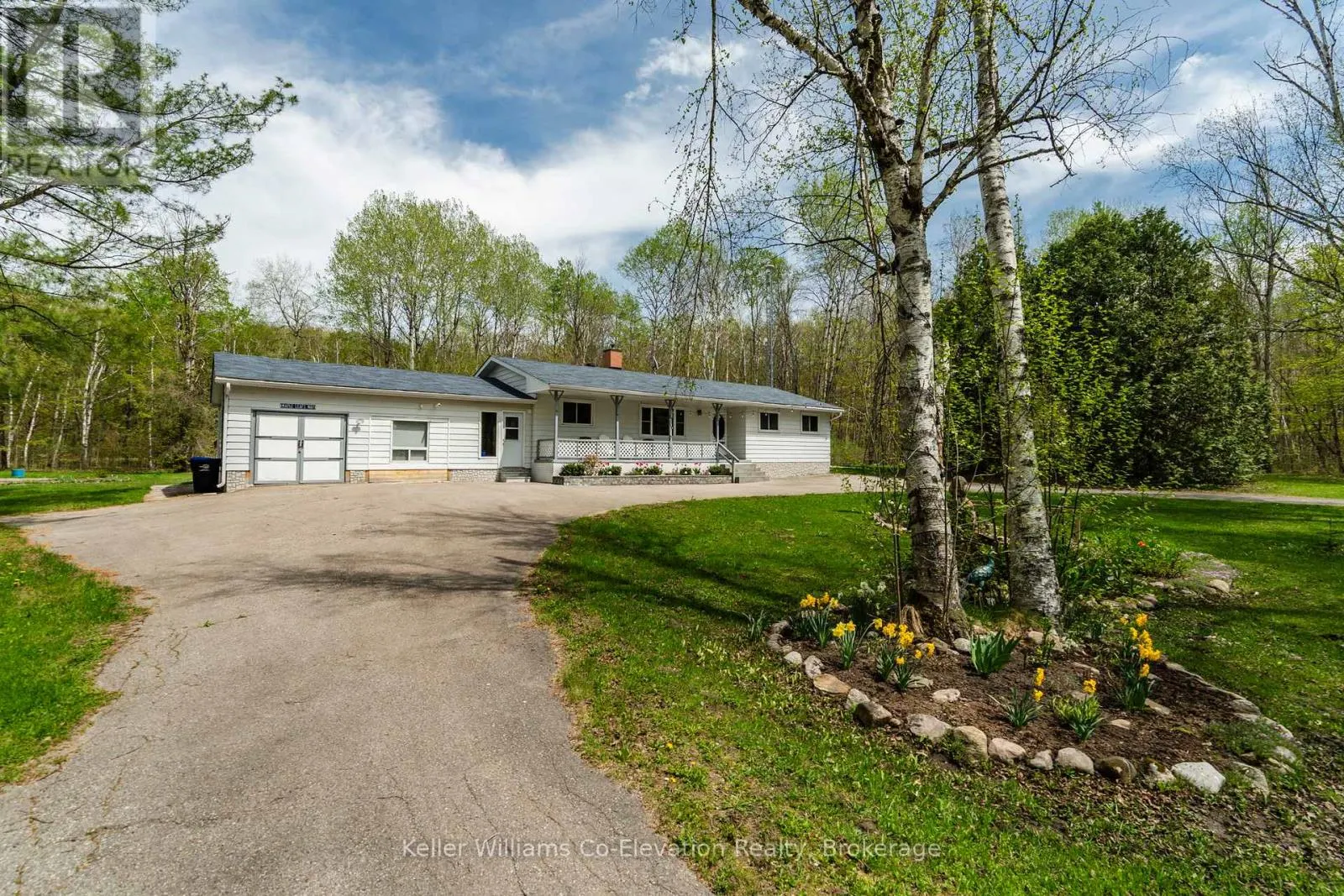 1467 ROSEMOUNT ROAD
