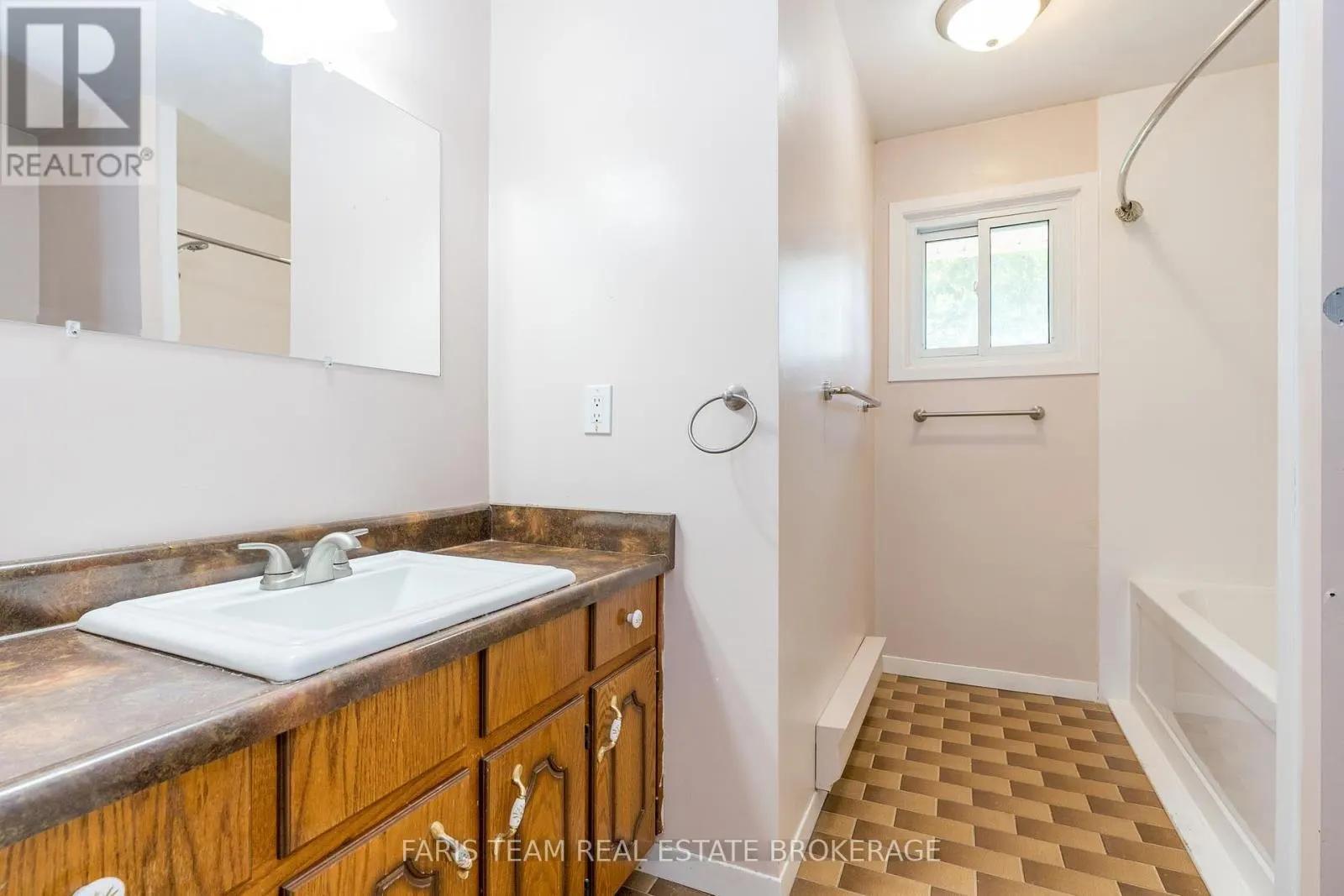 2597 GEORGE JOHNSTON ROAD