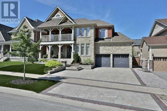 4 PLUNKETT COURT