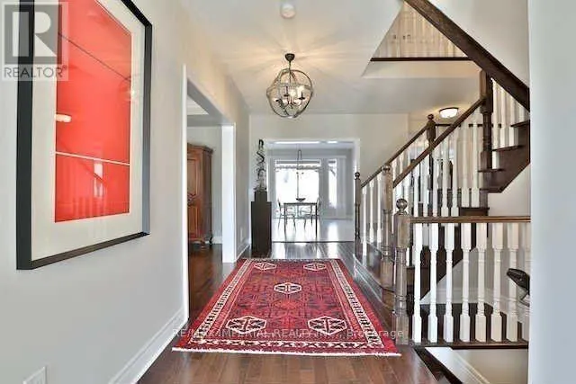 4 PLUNKETT COURT