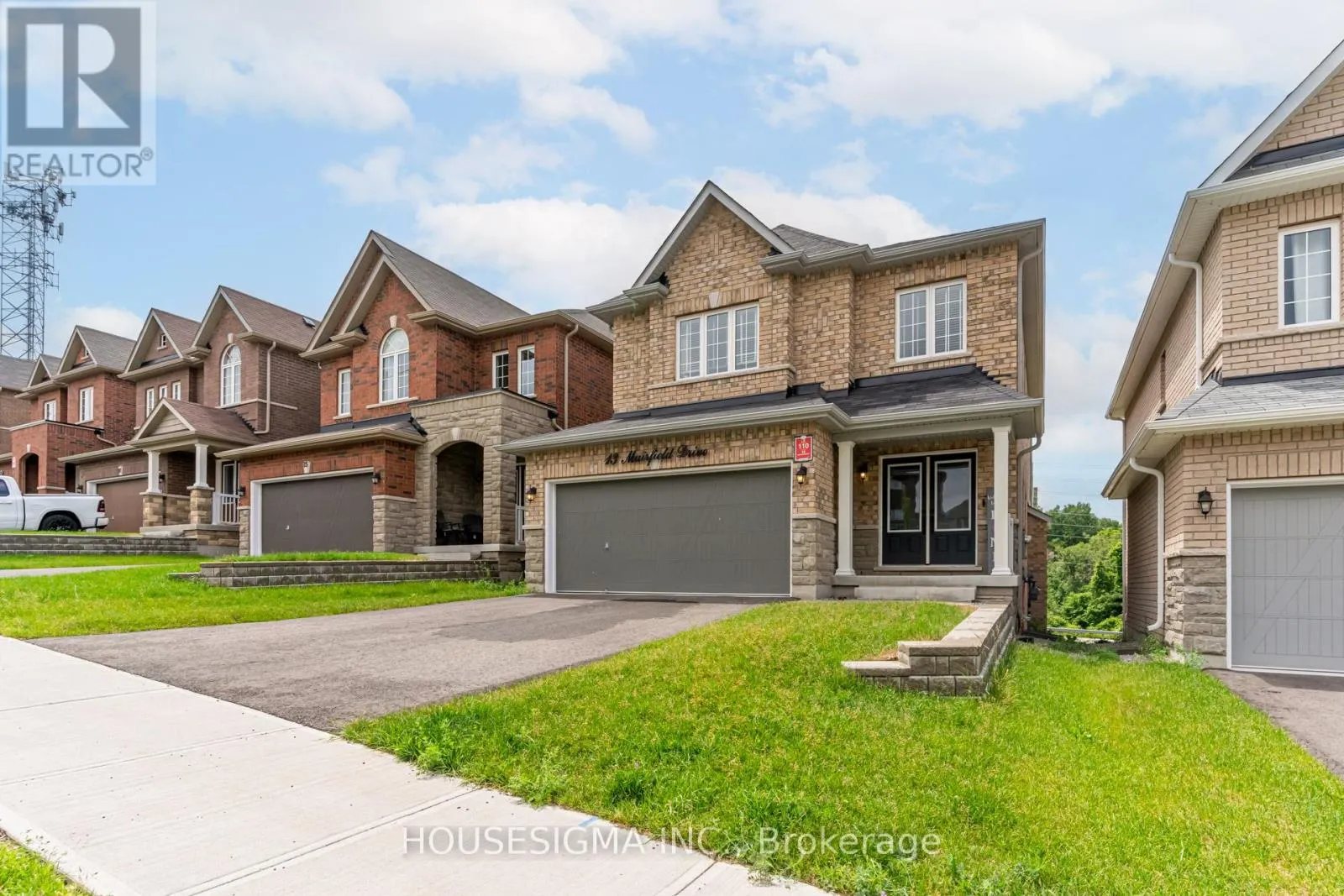 13 MUIRFIELD DRIVE