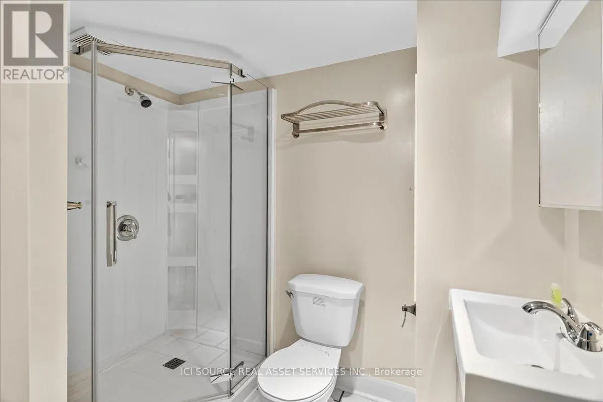 223 MISSISSAGA STREET W