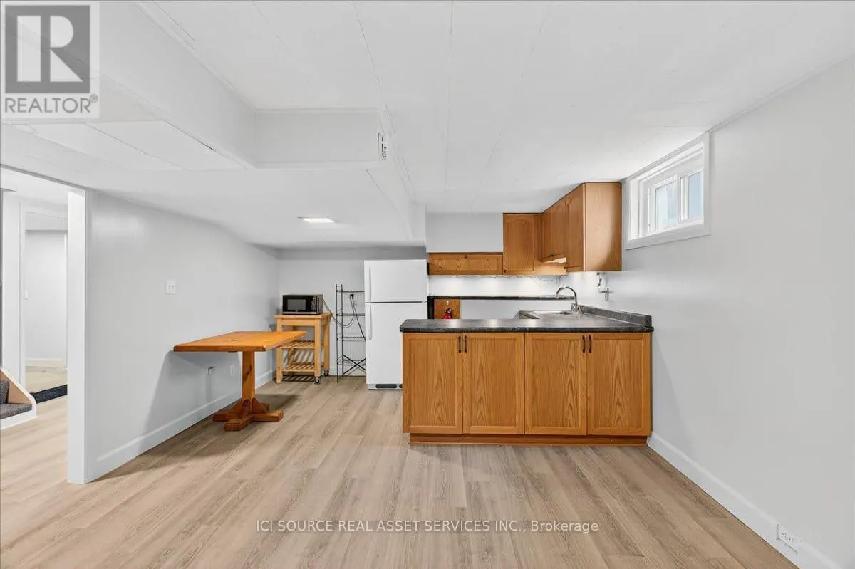 223 MISSISSAGA STREET W