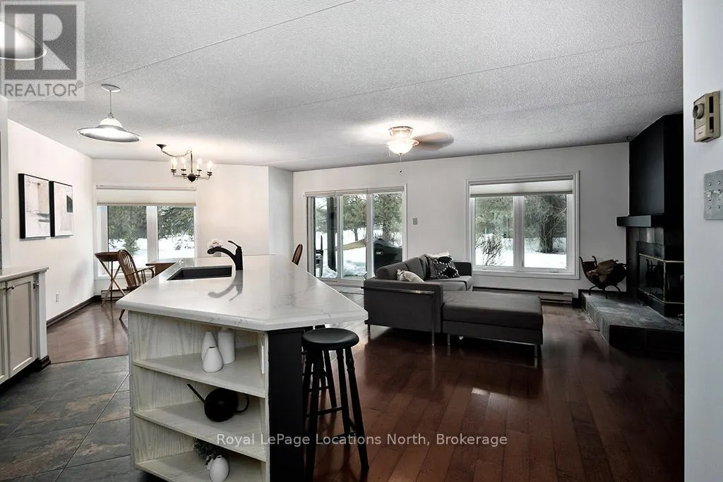 365 MARINERS WAY