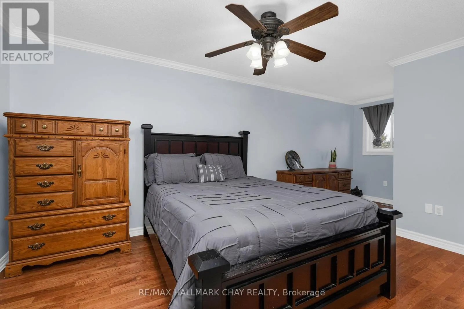 22 ASSINIBOINE DRIVE