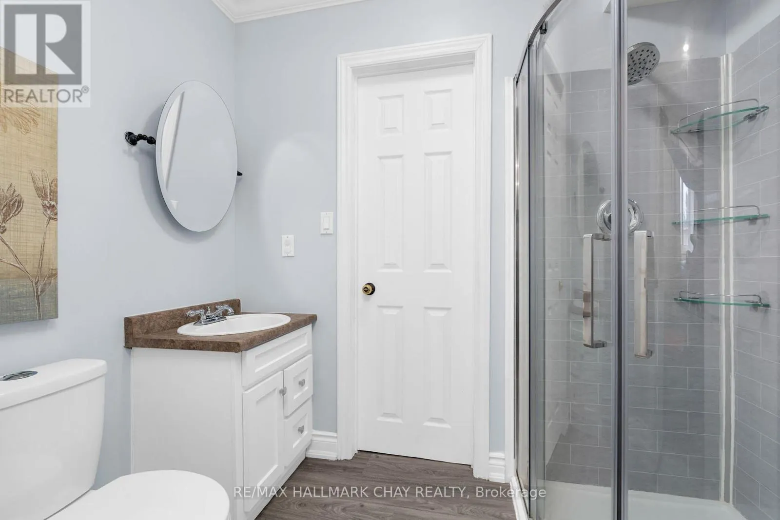 22 ASSINIBOINE DRIVE