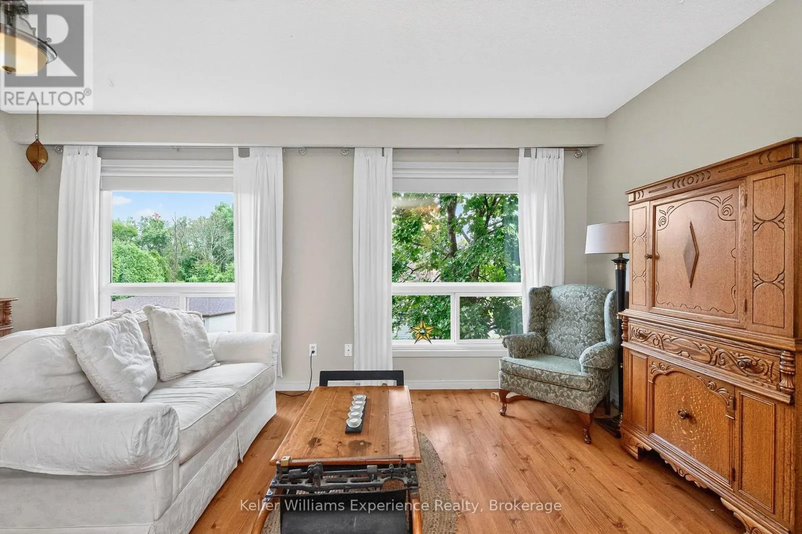 56 - 778 WILLIAM STREET, #56